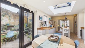 Photo 30- click for photo gallery